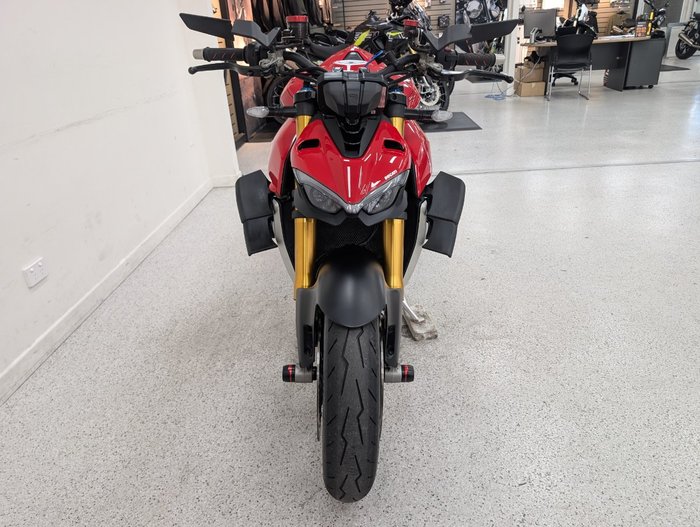 2021 DUCATI STREETFIGHTER V4 S Red