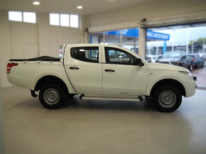 2015 Mitsubishi Triton GLX