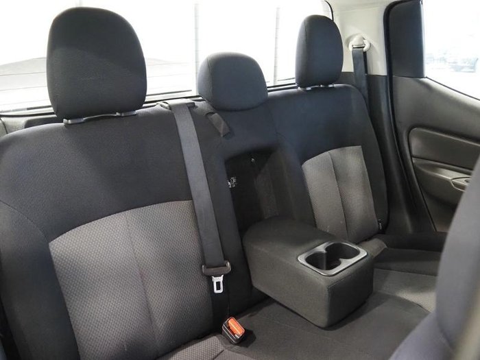 2015 Mitsubishi Triton GLX