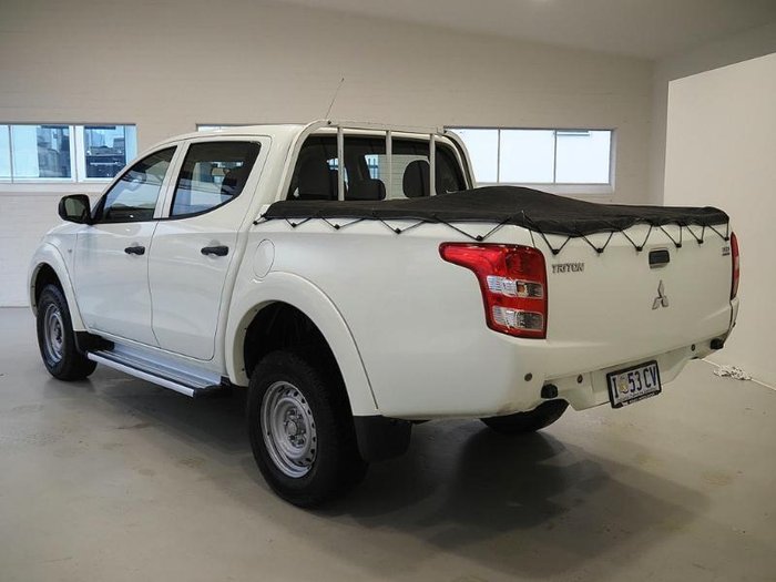 2015 Mitsubishi Triton GLX