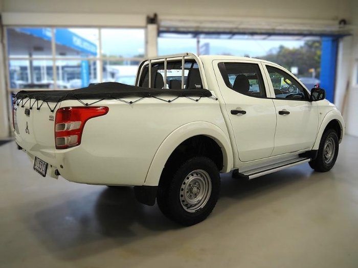 2015 Mitsubishi Triton GLX