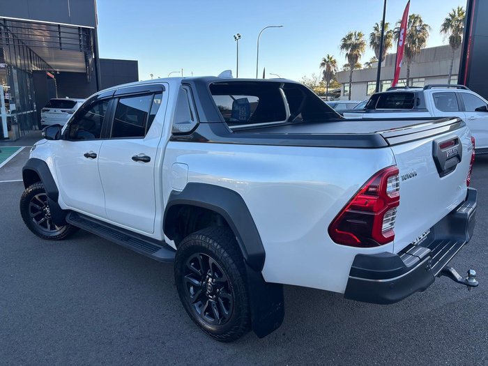 2023 Toyota Hilux Rogue