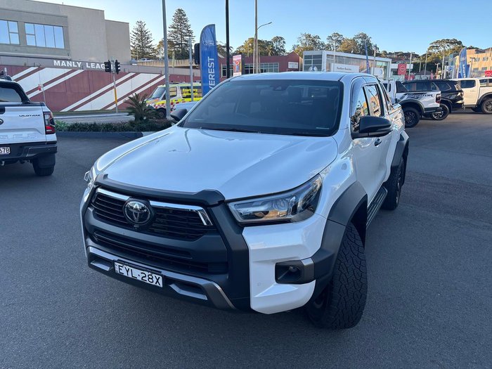 2023 Toyota Hilux Rogue