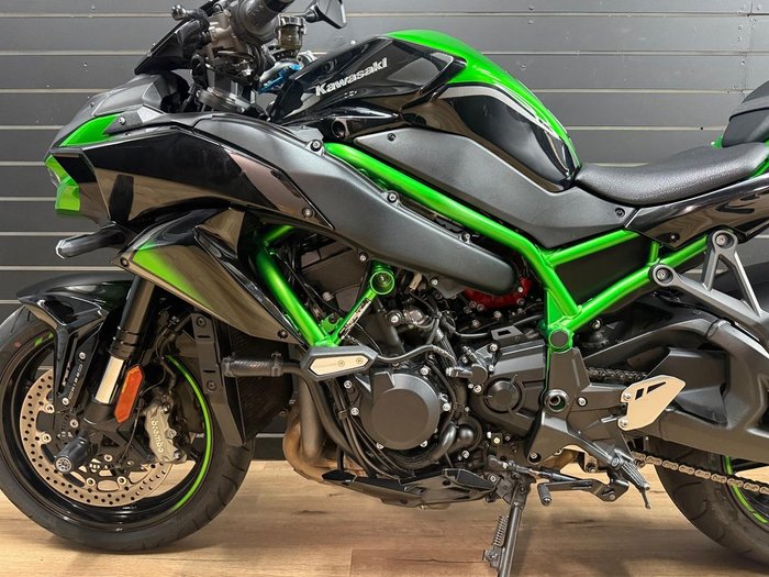 2021 Kawasaki Z H2 (ZR1000K) Green