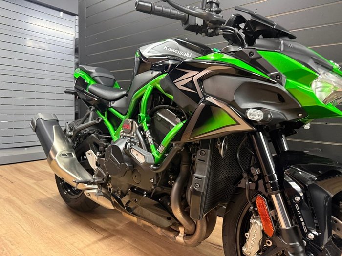 2021 Kawasaki Z H2 (ZR1000K) Green