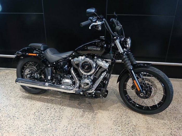 2025 Harley-Davidson Street Bob 117 (FXBB)