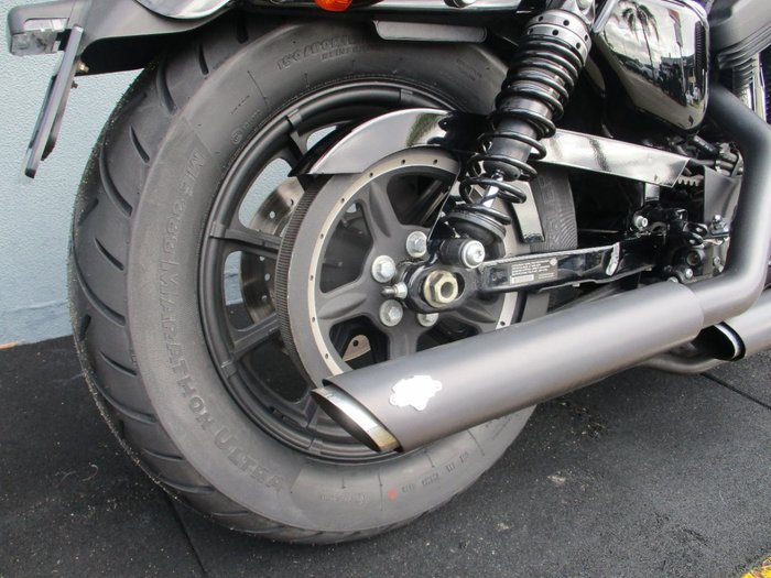 2018 HARLEY-DAVIDSON XL1200NS IRON 1200 Black