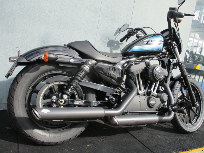 2018 HARLEY-DAVIDSON XL1200NS IRON 1200 Black