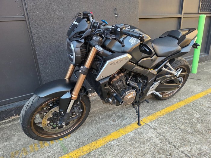 2022 Honda CB650R BLACK