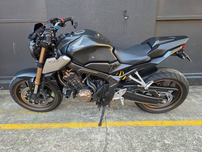 2022 Honda CB650R BLACK