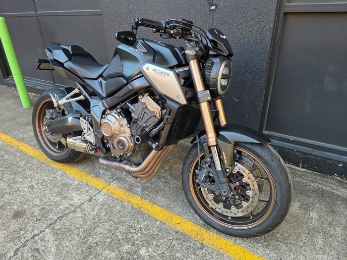 2022 Honda CB650R BLACK
