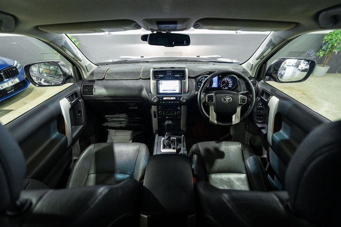 2012 Toyota Landcruiser Prado VX