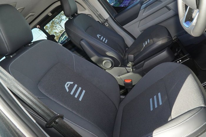 2025 Ford Tourneo Active
