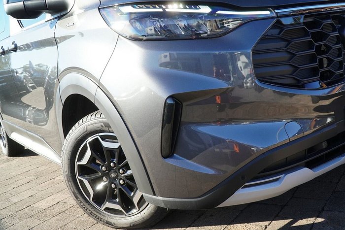 2025 Ford Tourneo Active