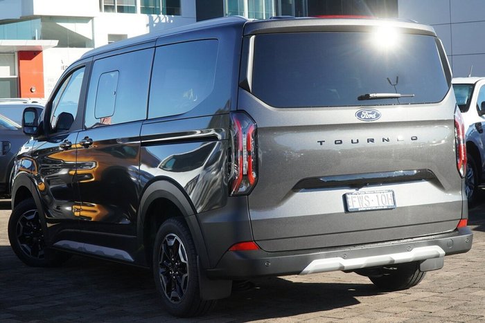 2025 Ford Tourneo Active