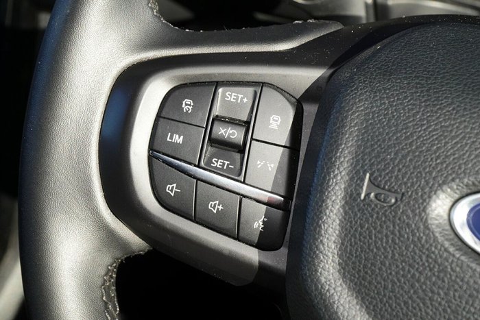 2025 Ford Everest Trend