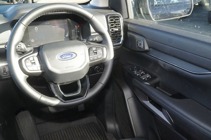 2025 Ford Everest Trend