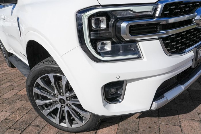 2025 Ford Everest Platinum