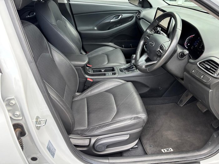 2022 Hyundai i30 Elite