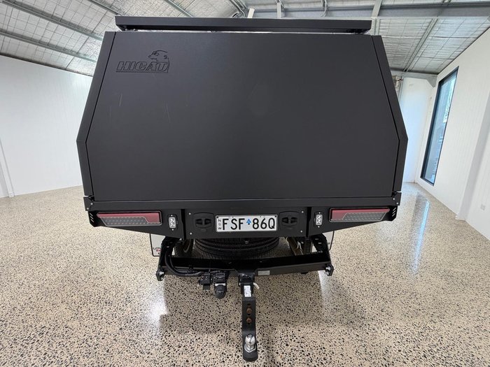 2025 Toyota Hilux SR 48V