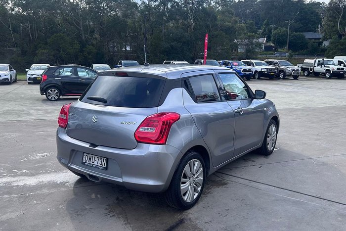 2017 Suzuki Swift GL Navigator