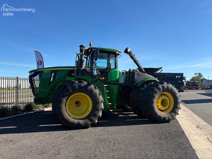2021 John Deere 9520R