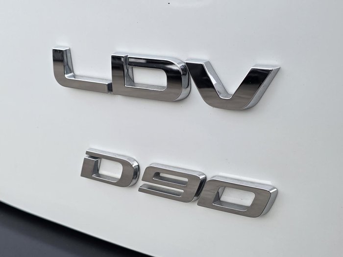 2023 LDV D90 Executive