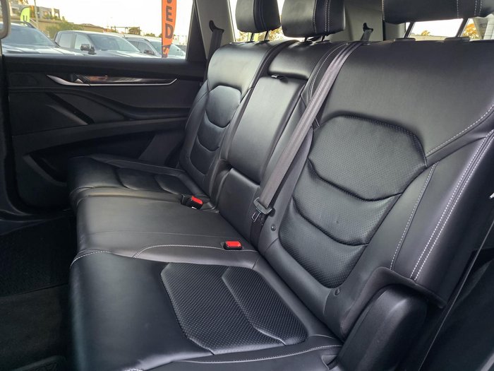 2023 LDV D90 Executive