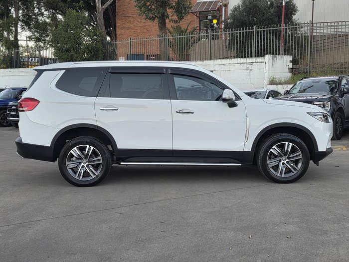2023 LDV D90 Executive