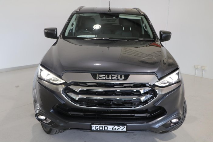 2022 Isuzu MU-X LS-T