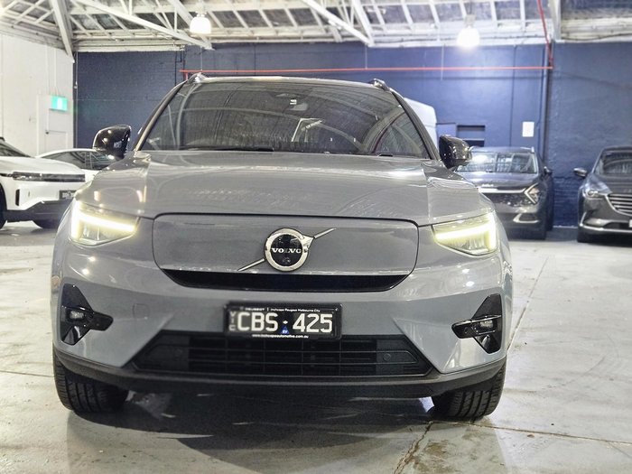 2022 Volvo XC40