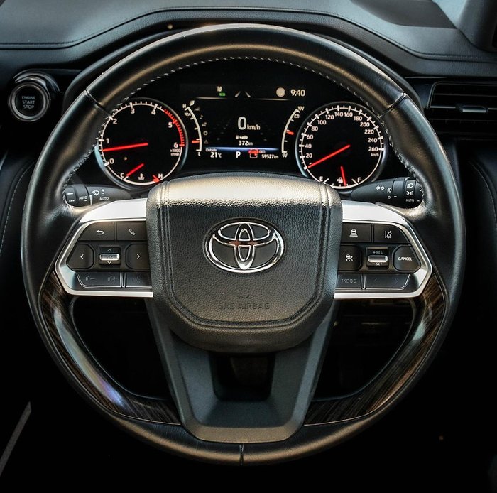 2022 Toyota Landcruiser VX