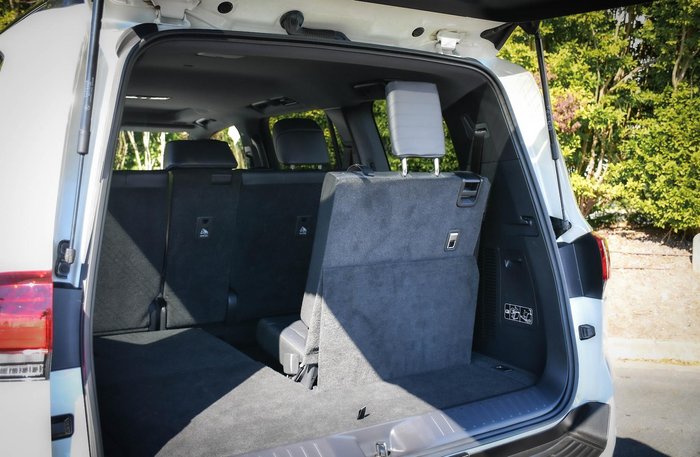 2022 Toyota Landcruiser VX
