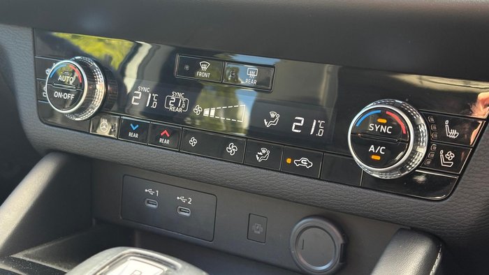 2025 Mitsubishi Outlander Exceed