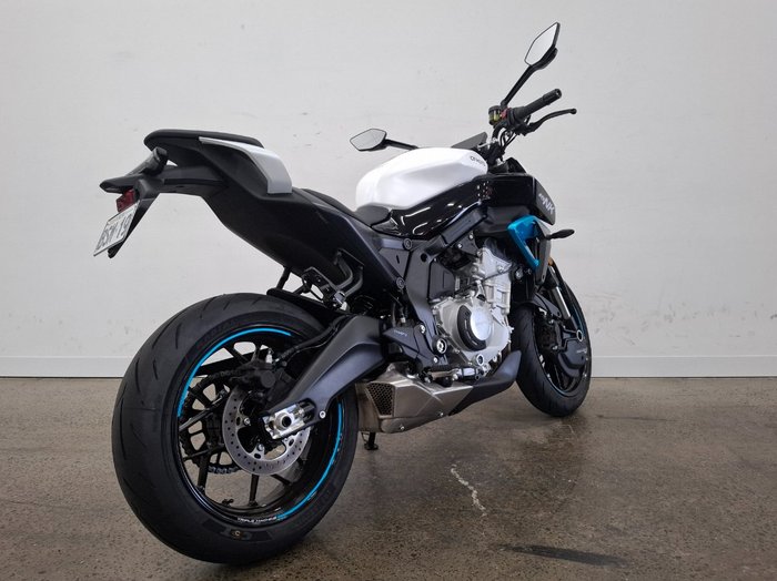 2025 CFMOTO 2025 CF Moto 650CC 675NK ABS ?