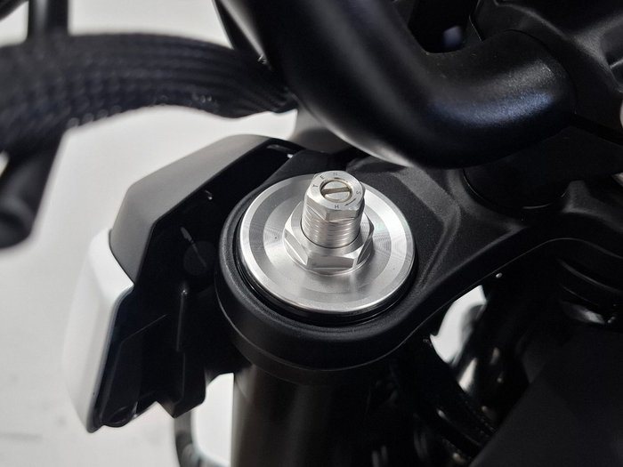 2025 CFMOTO 2025 CF Moto 650CC 675NK ABS ?