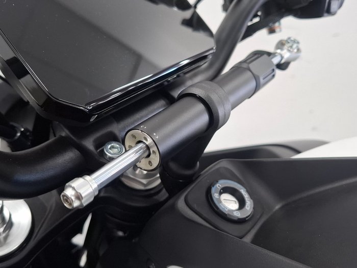 2025 CFMOTO 2025 CF Moto 650CC 675NK ABS ?