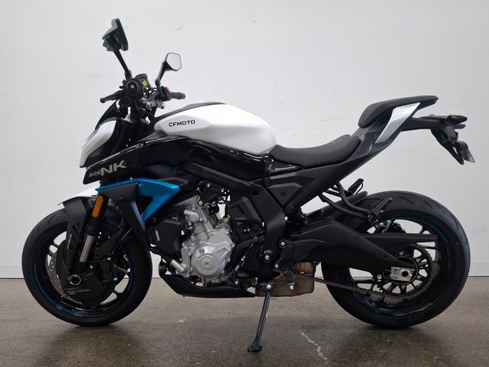 2025 CFMOTO 2025 CF Moto 650CC 675NK ABS ?
