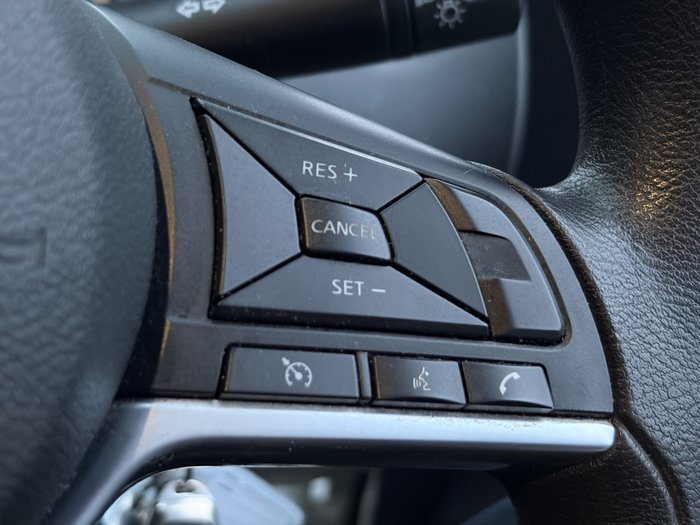 2022 Nissan Navara SL Warrior