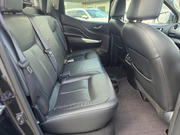 2016 Nissan Navara ST-X