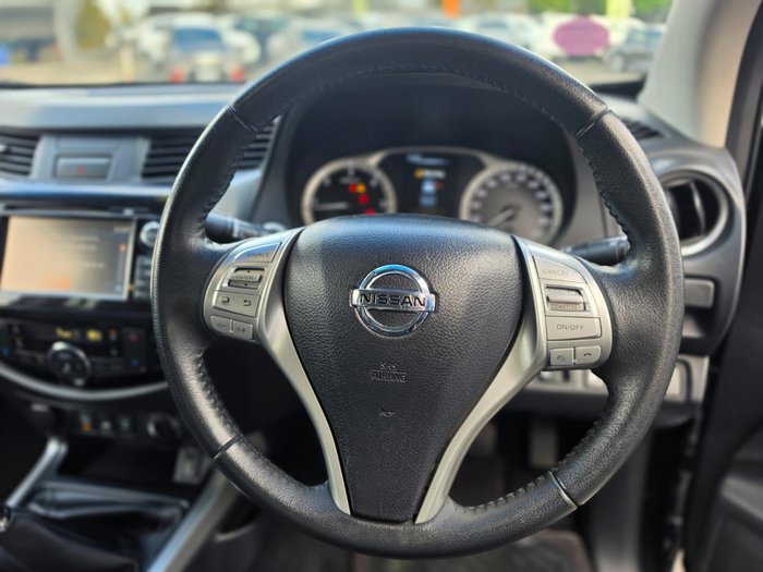 2016 Nissan Navara ST-X