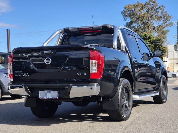 2015 Nissan Navara ST-X