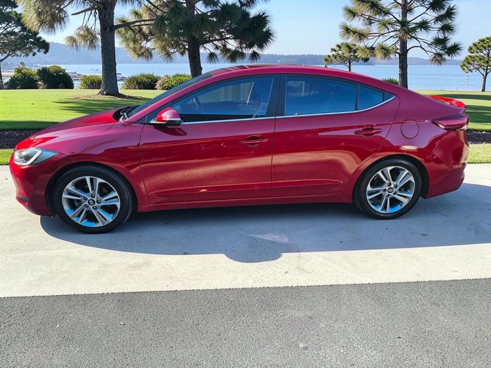 2018 Hyundai Elantra