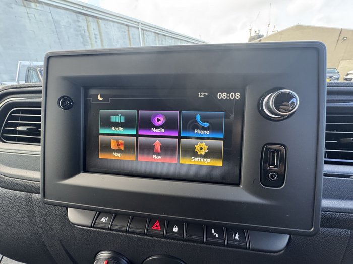 2024 Renault Master Pro 110kW X62 Phase 2 MY25 Mineral White