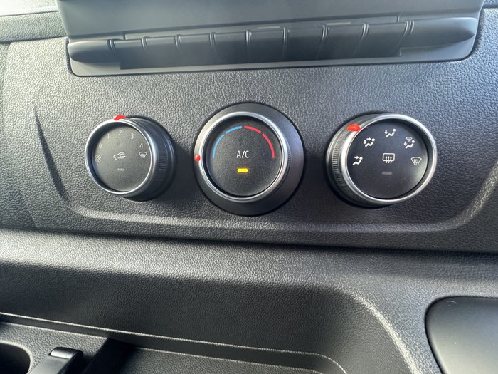 2024 Renault Master Pro 110kW X62 Phase 2 MY25 Mineral White