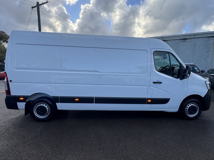 2024 Renault Master Pro 110kW X62 Phase 2 MY25 Mineral White