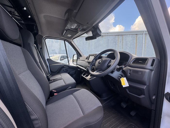 2024 Renault Master Pro 110kW X62 Phase 2 MY25 Mineral White