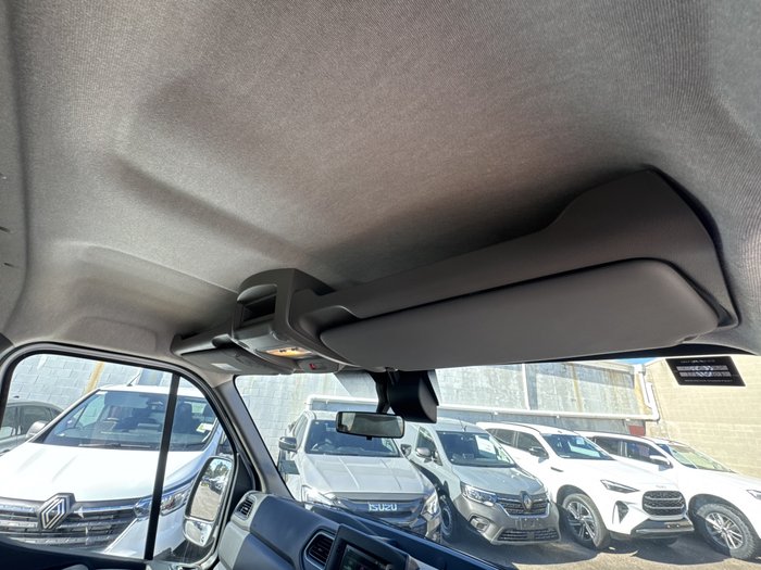 2024 Renault Master Pro 110kW X62 Phase 2 MY25 Mineral White