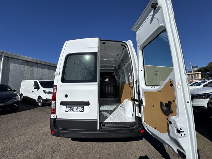 2024 Renault Master Pro 110kW X62 Phase 2 MY25 Mineral White