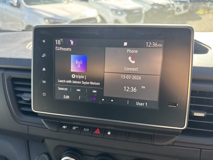 2025 Renault Trafic Pro X82 MY26 Glacier White